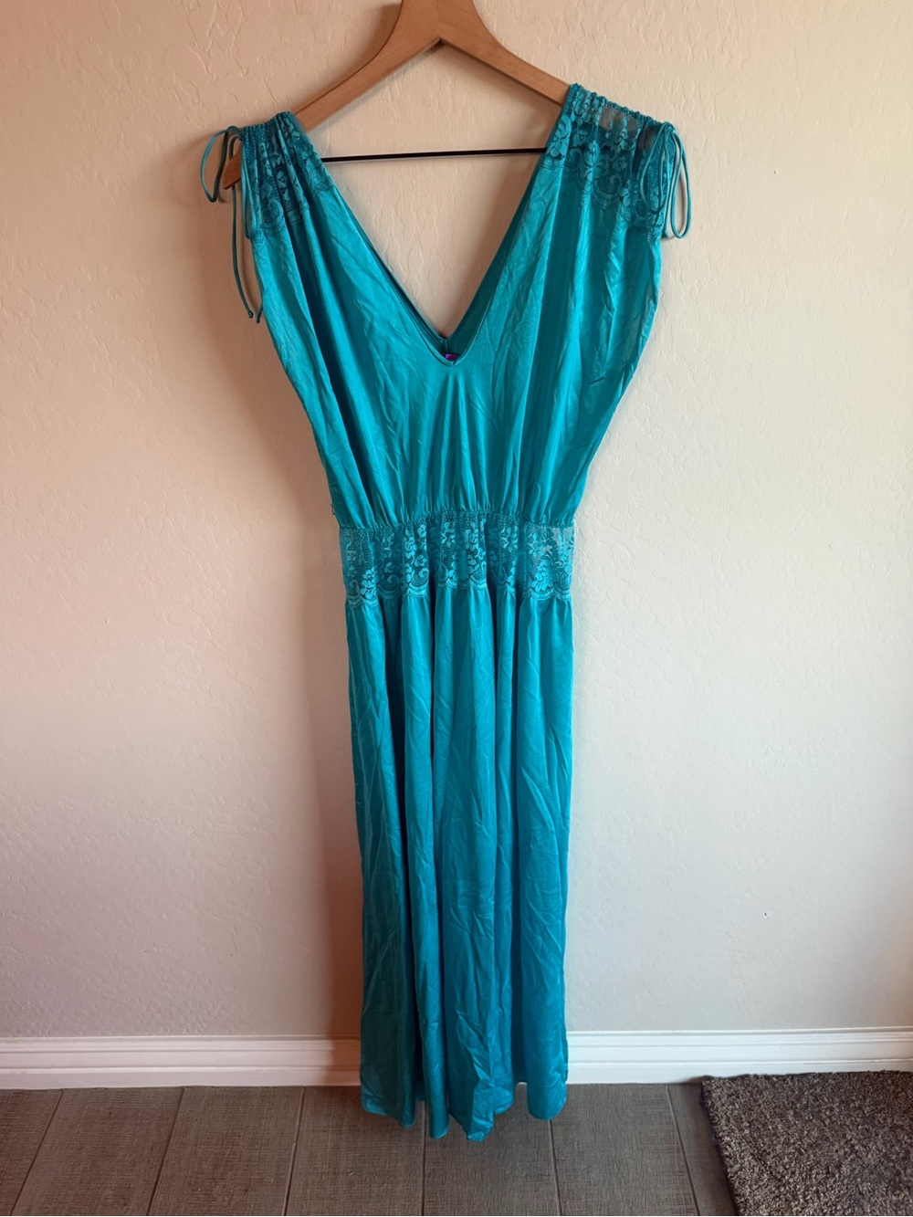 Vintage Teal Women’s Maidenform Nightgown Lingerie 80s USA Loungewear Feminine